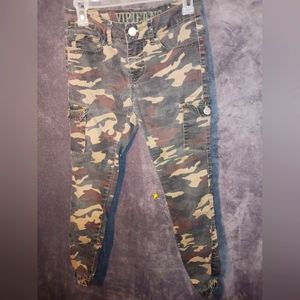 Camouflage style green cargo pants